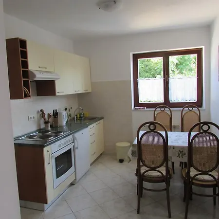 Katarina Gostinjska kuća 4*